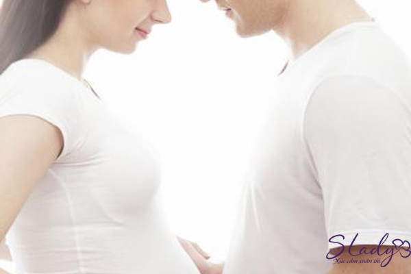 Khi mang thai có giảm ham muốn không? Nhu cầu mẹ bầu từng giai đoạn