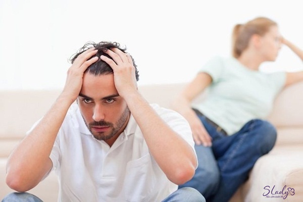 Đàn ông bị lãnh cảm do tâm lý, căng thẳng, áp lực từ công việc, cuộc sống hay những mâu thuẫn vợ chồng 