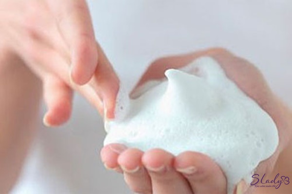 Vùng kín bị khô hạn sau khi sinh - Không chỉ là giảm ham muốn!