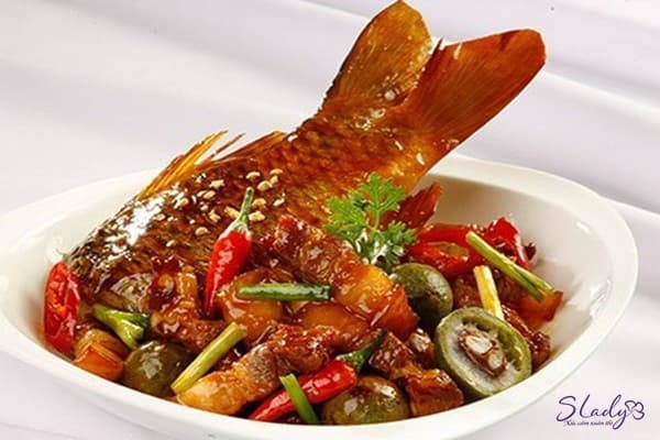 Sung kho với cá