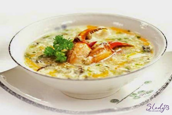 Mẹ sau khi sinh ăn cua được không? Cua đồng hay cua biển?
