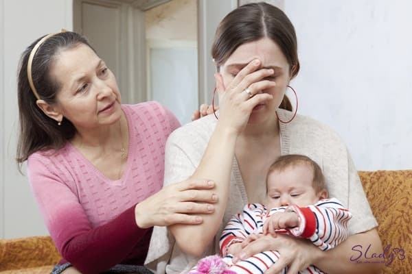 Căng thẳng, áp lực, stress khiến mẹ mệt mỏi sau khi sinh