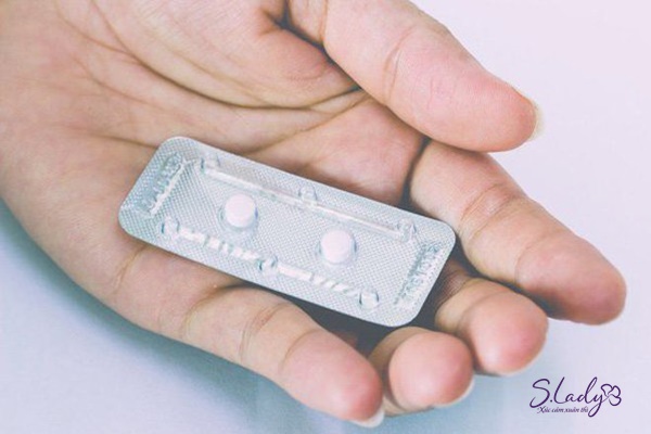 Rất nhiều trường hợp uống thuốc tránh thai khẩn cấp bị chậm kinh