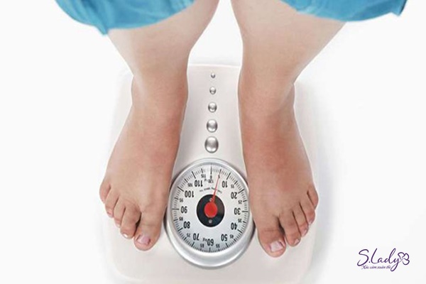 Phụ nữ sau mãn kinh cần duy trì trọng lượng cơ thể ổn định